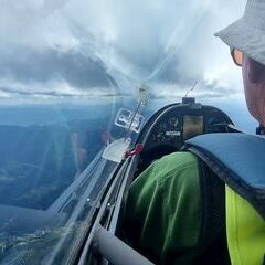 Flugwegposition um 13:30:44: Aufgenommen in der Nähe von Gemeinde Neuberg an der Mürz, 8692, Österreich in 2208 Meter